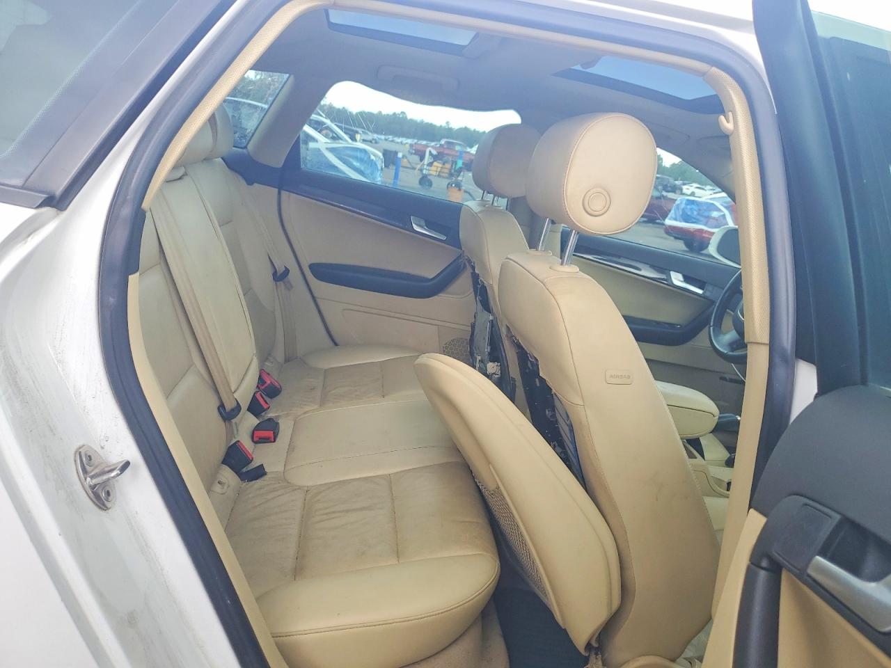 2012 Audi A3 Premium Plus White vin: WAUKJAFM3CA028408