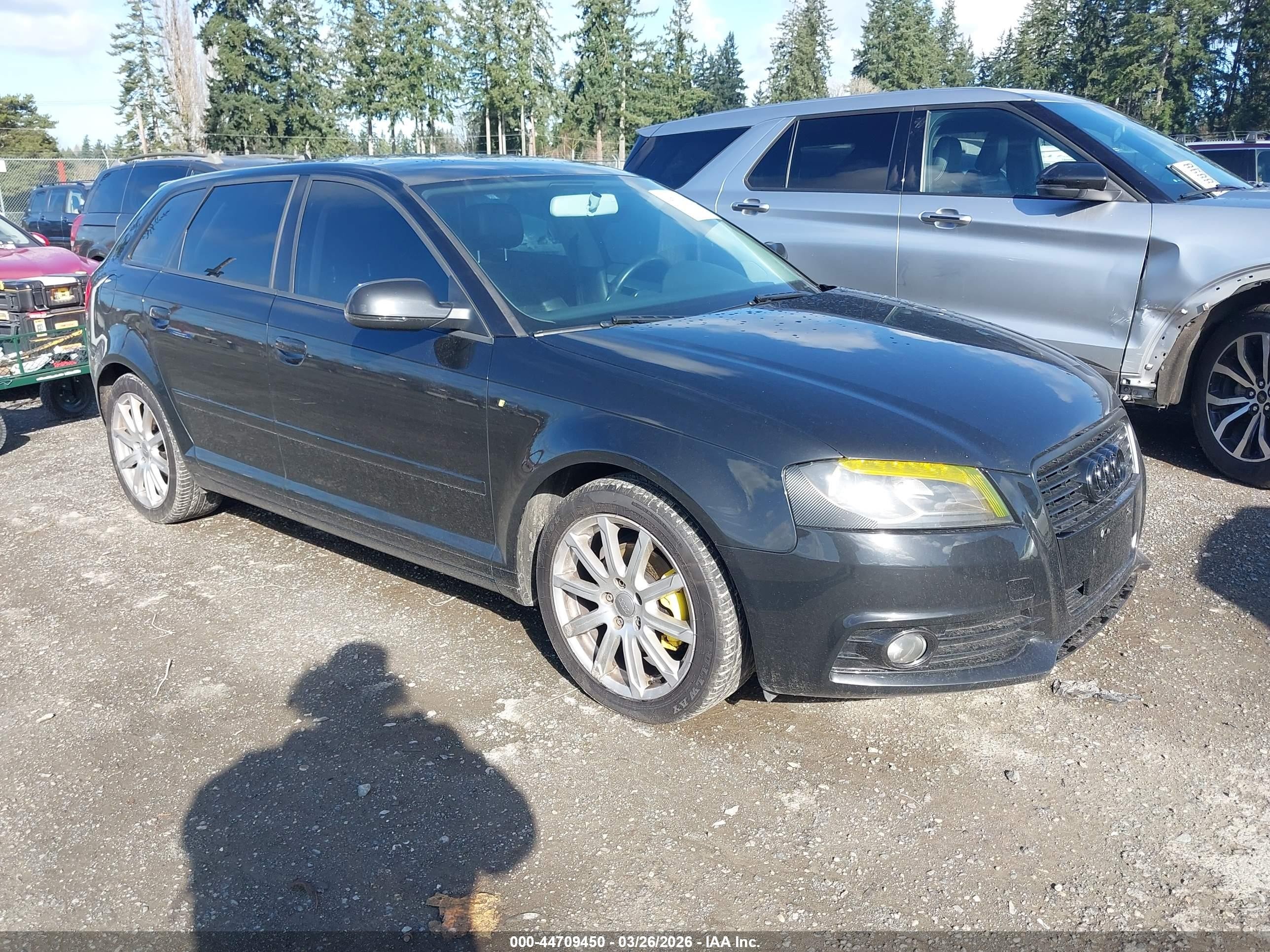 WAUKJAFM3CA103561