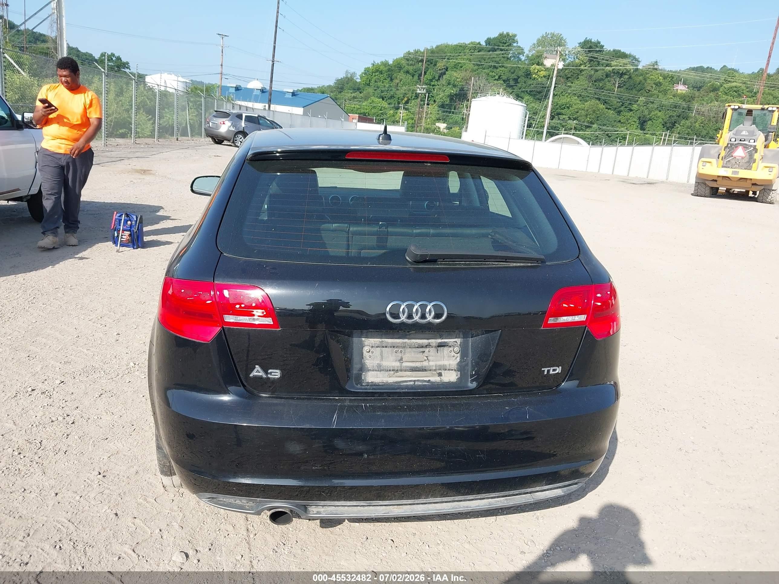 2011 Audi A3 2.0 Tdi Premium Black vin: WAUKJAFM4BA149639