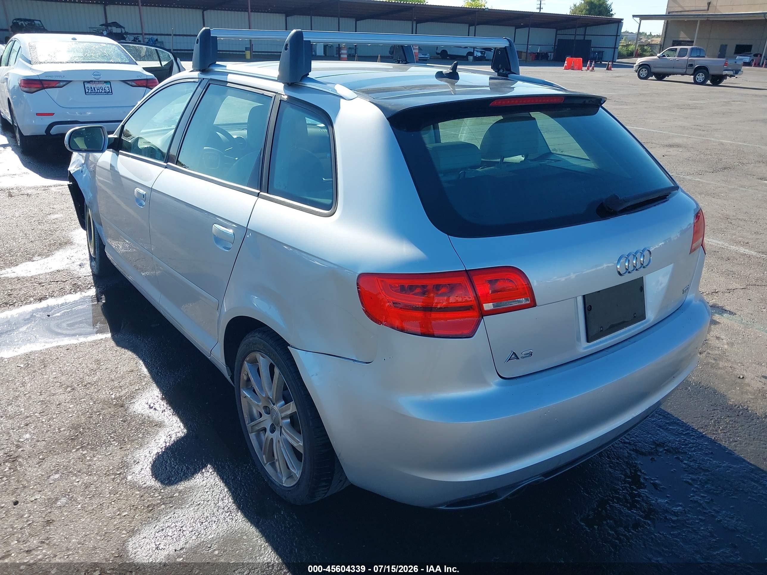 2013 Audi A3 2.0 Tdi Premium Silver vin: WAUKJAFM7DA015100