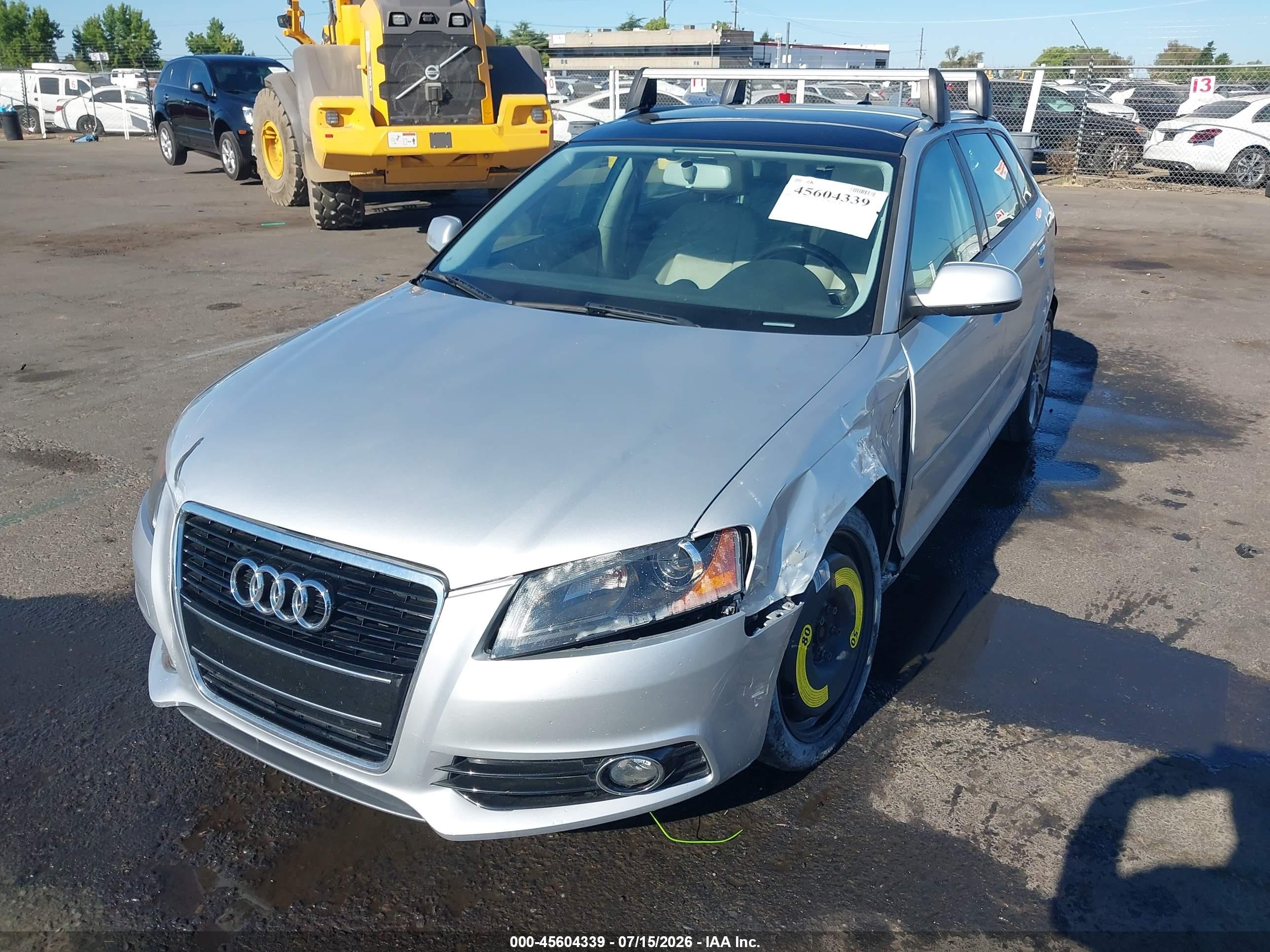 2013 Audi A3 2.0 Tdi Premium Silver vin: WAUKJAFM7DA015100