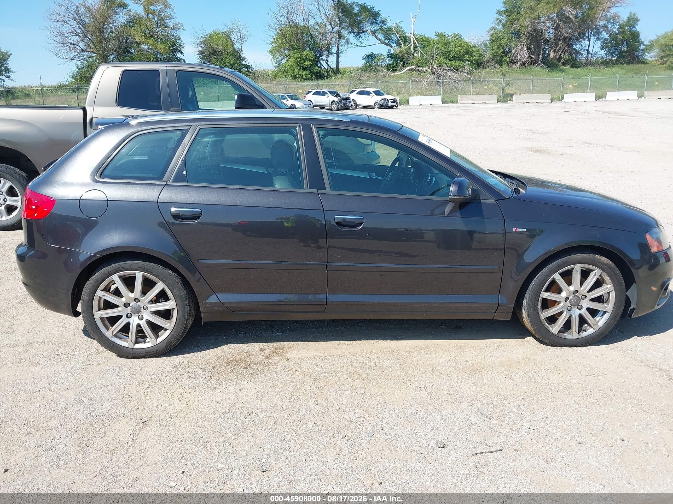 2013 Audi A3 2.0 Tdi Premium Gray vin: WAUKJAFM7DA029594