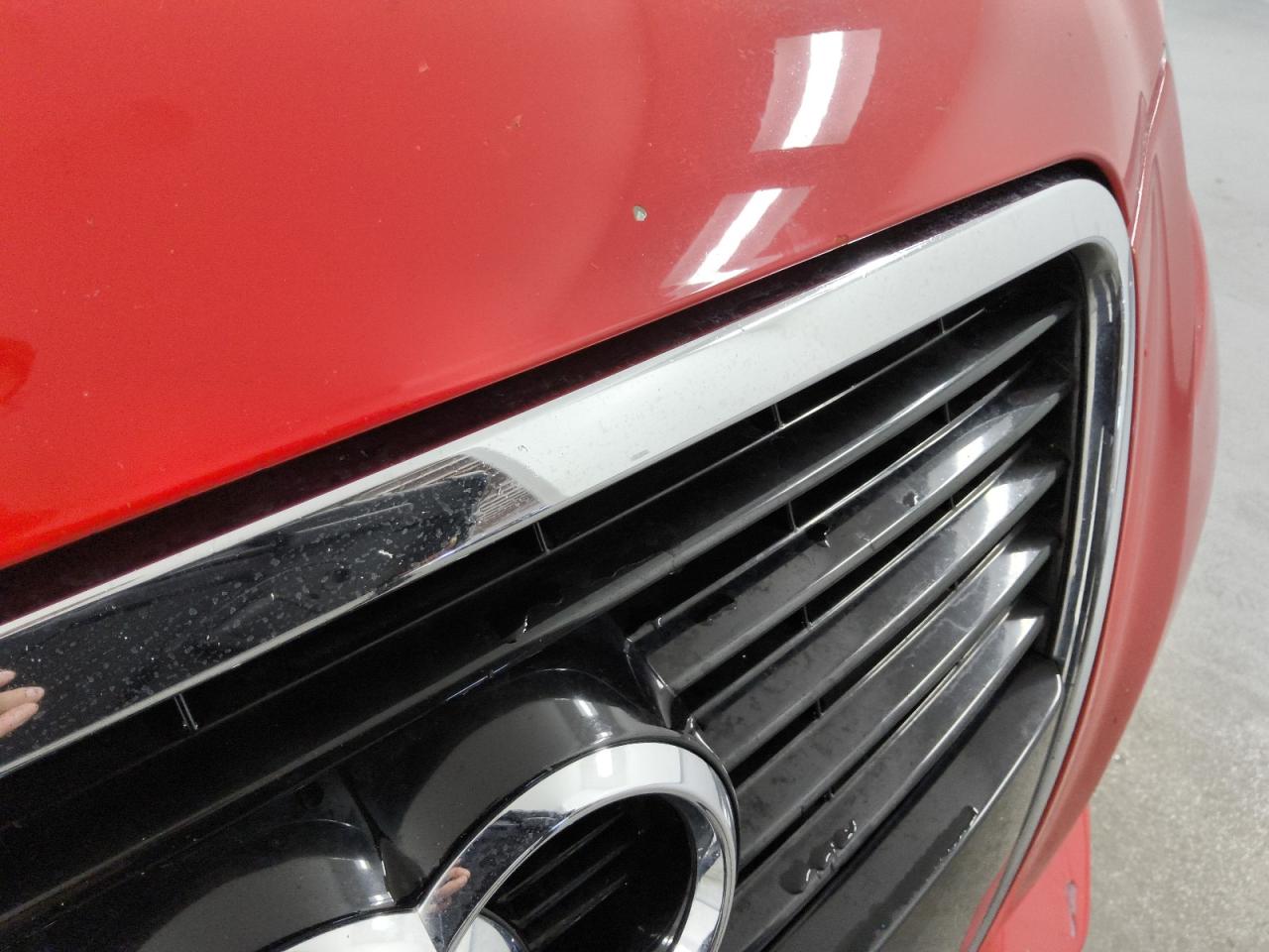 2013 Audi A3 Premium Plus Red vin: WAUKJAFMXDA028018 Damage: Grille, Chipped, 3