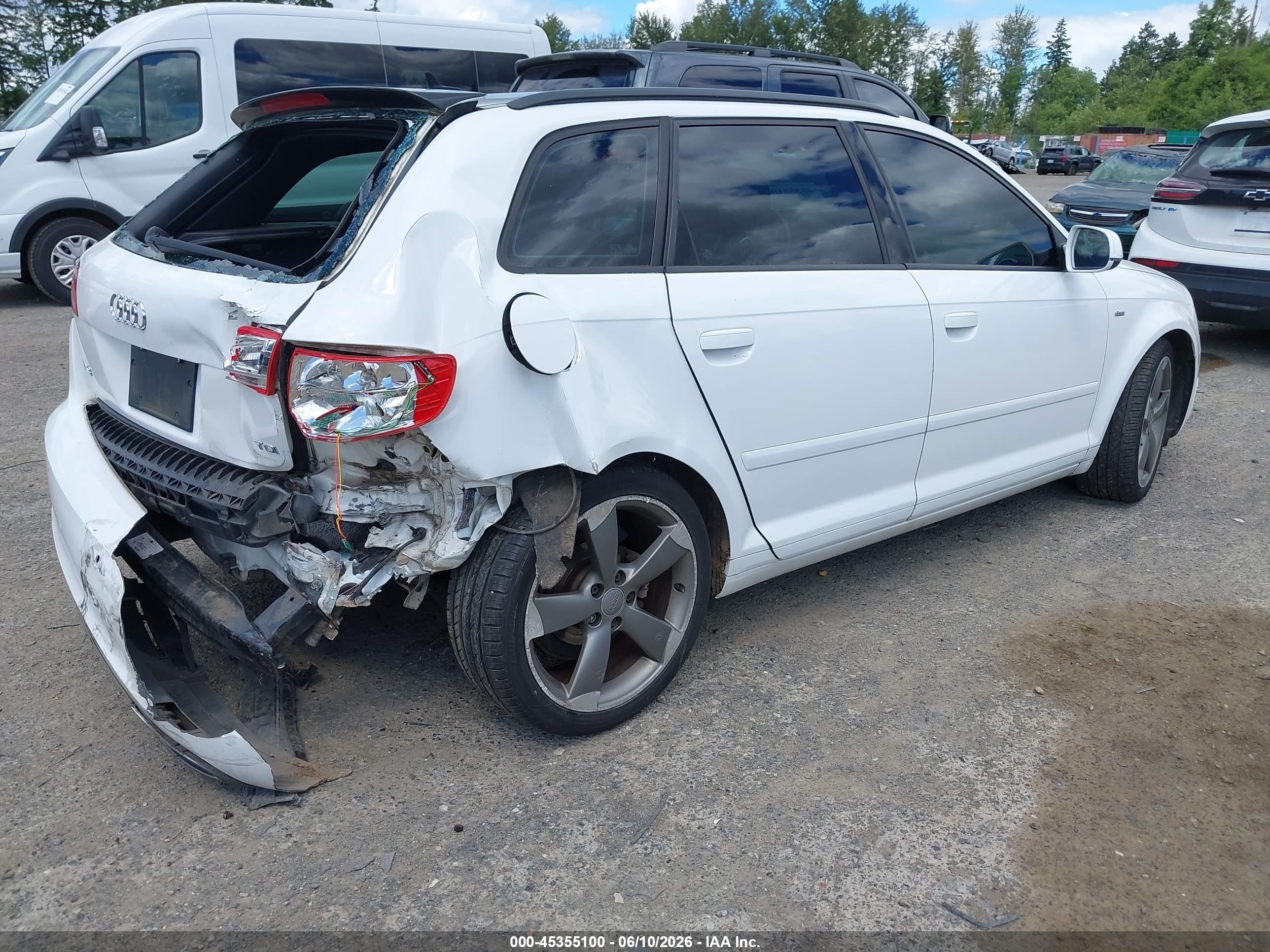 2011 Audi A3 2.0 Tdi Premium White vin: WAUKJBFM2BA040215