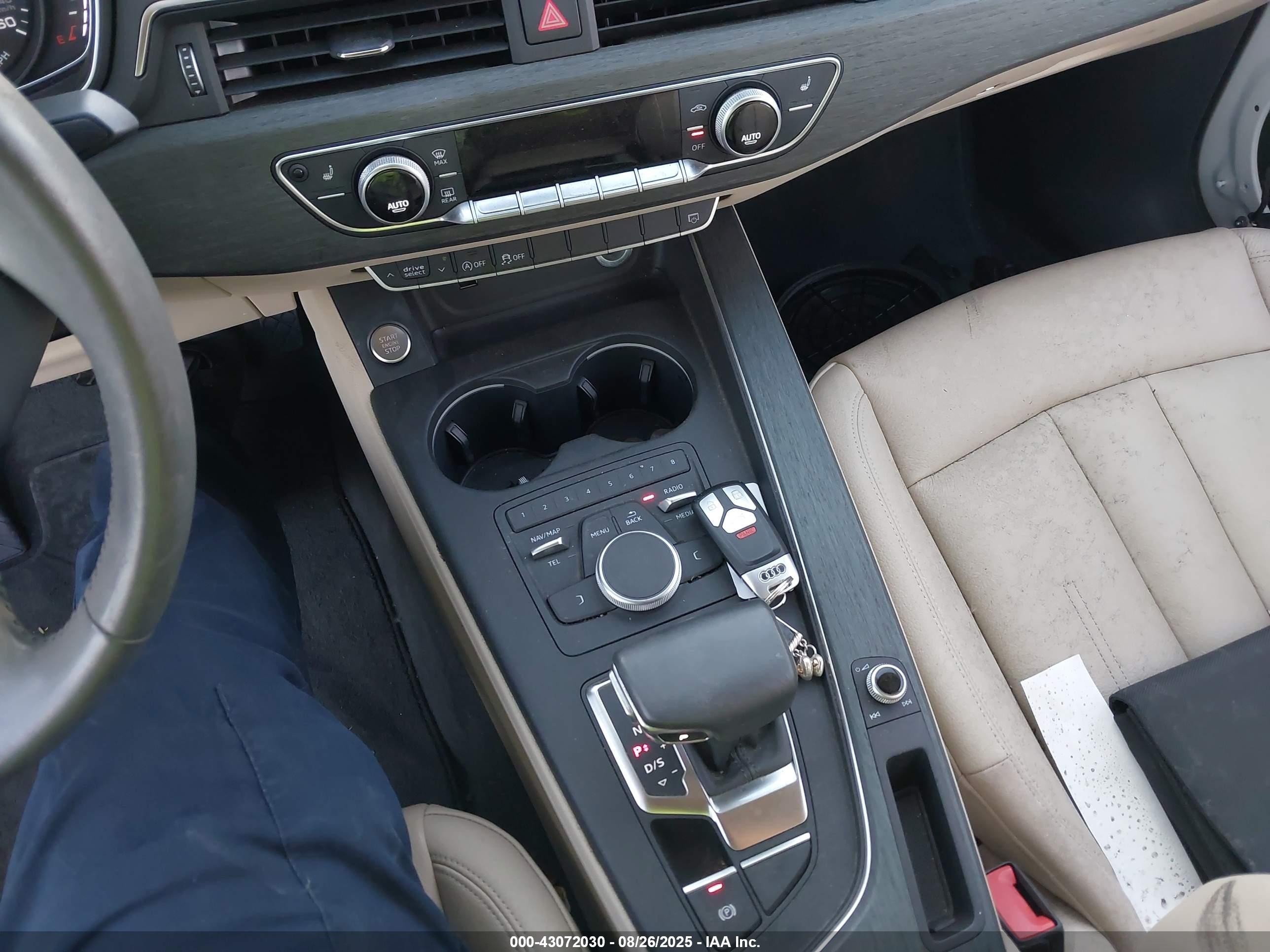 2018 Audi A4 2.0t Tech Ultra Premium/2.0t Ultra Premium White vin: WAUKMAF45JA107275