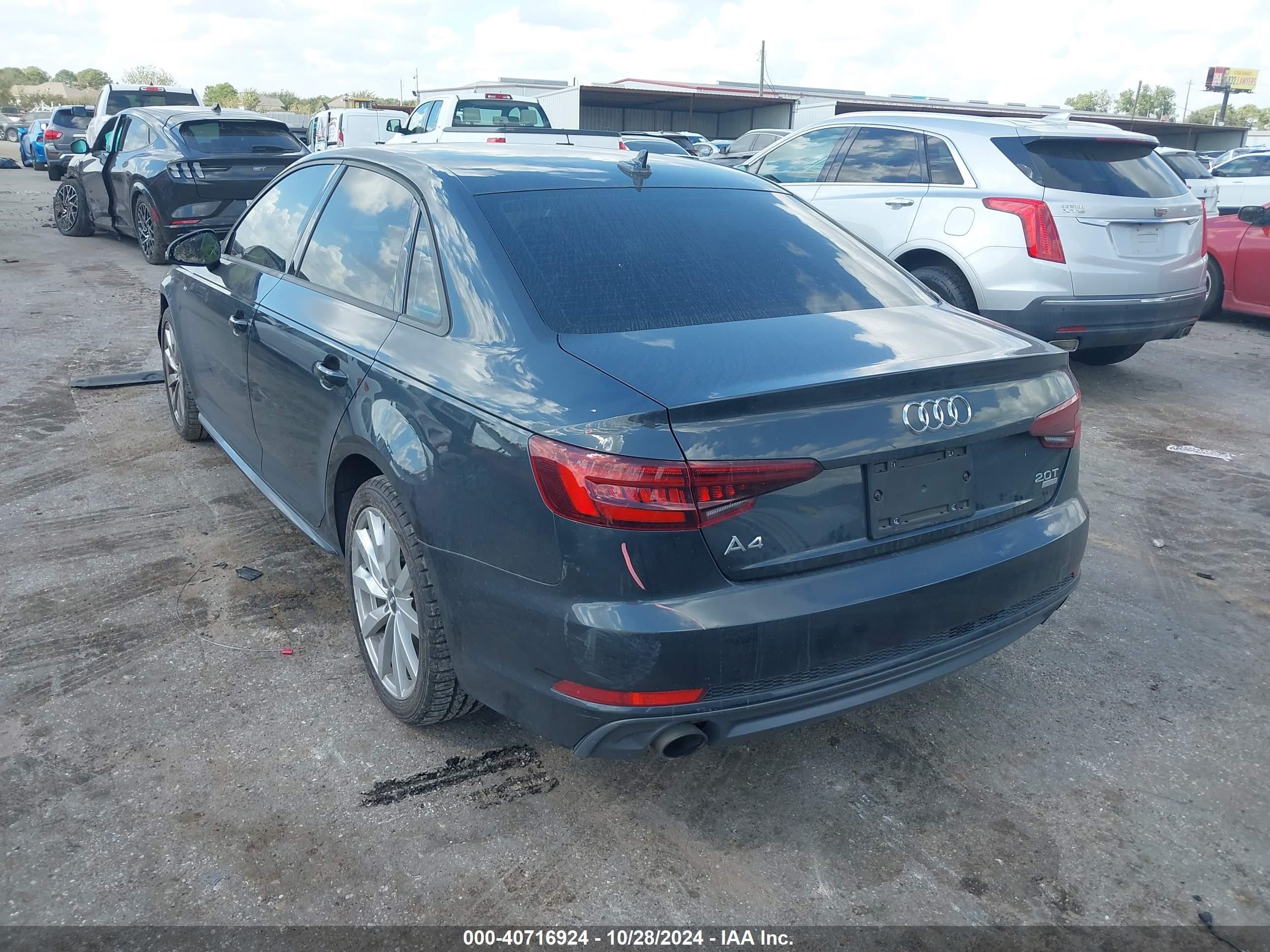 2018 Audi A4 2.0t Tech Ultra Premium/2.0t Ultra Premium Gray vin: WAUKMAF47JA009817