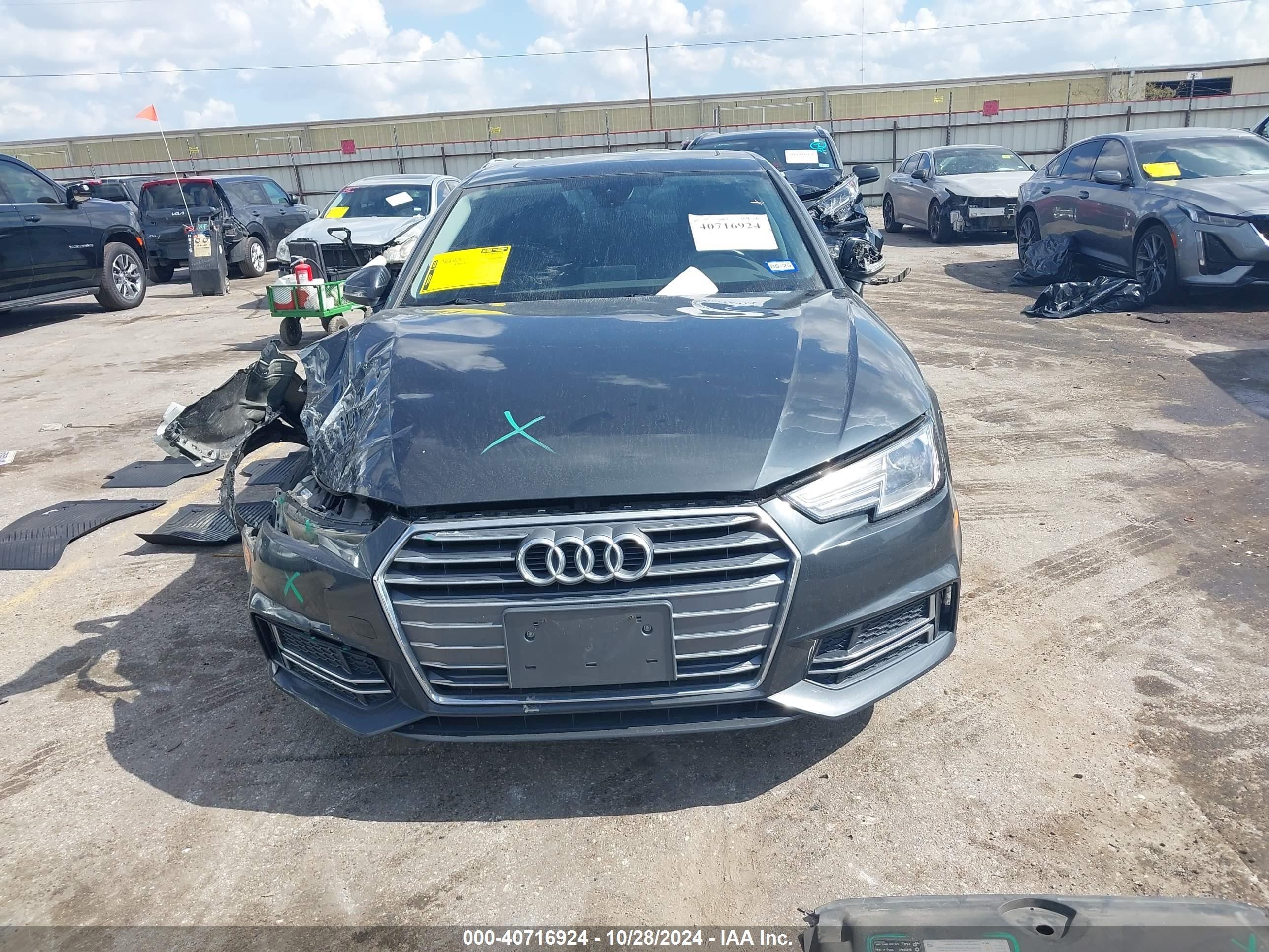 2018 Audi A4 2.0t Tech Ultra Premium/2.0t Ultra Premium Gray vin: WAUKMAF47JA009817