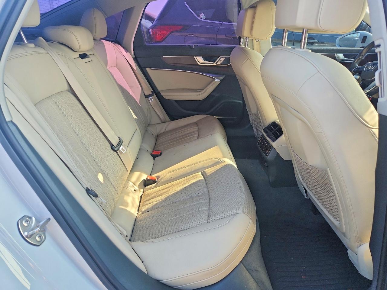 2019 Audi A6 Premium Plus White vin: WAUL2AF23KN060573