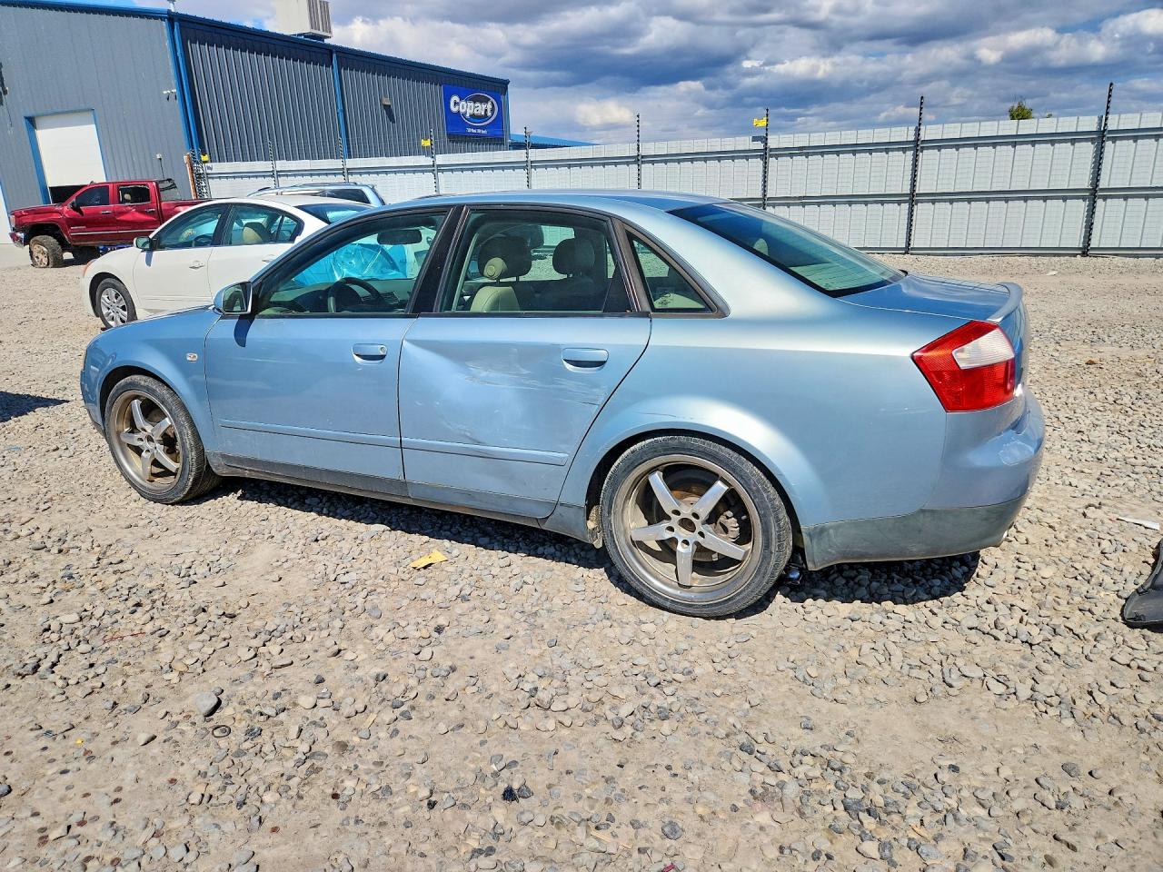 2002 Audi A4 1.8t Quattro Blue vin: WAULC68E52A168282