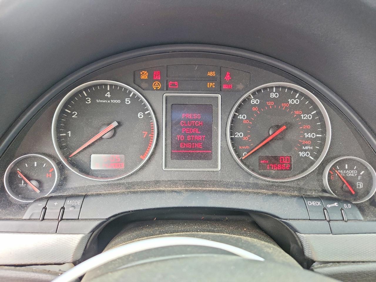2005 Audi A4 1.8t Quattro Blue vin: WAULC68E75A068690