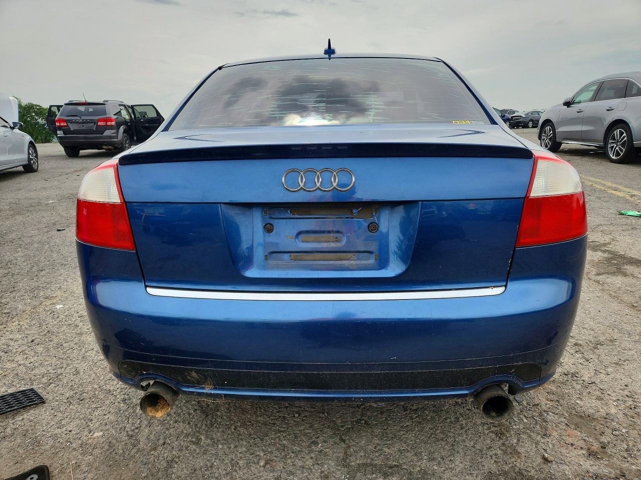 2005 Audi A4 1.8t Quattro Blue vin: WAULC68E75A068690