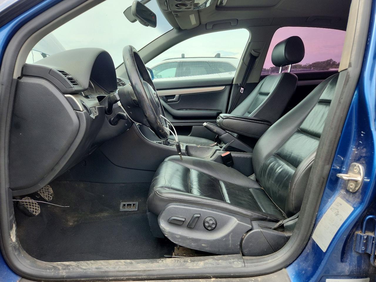 2005 Audi A4 1.8t Quattro Blue vin: WAULC68E75A068690
