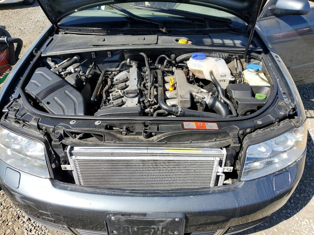 2002 Audi A4 1.8t Quattro Gray vin: WAULC68E92A034570