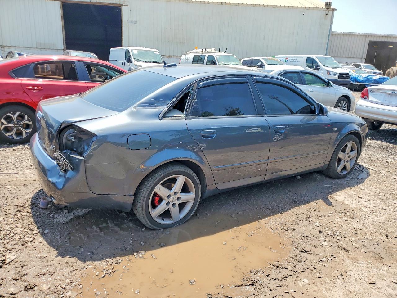 2005 Audi A4 1.8t Quattro Gray vin: WAULC68E95A026537