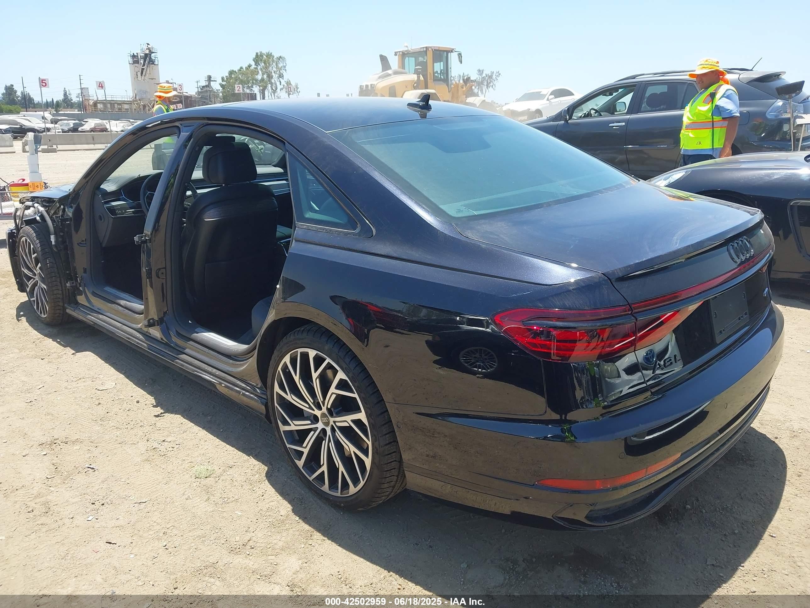 2024 Audi A8 L 55 Tfsi Quattro Tiptronic Black vin: WAULDAF89RN003075
