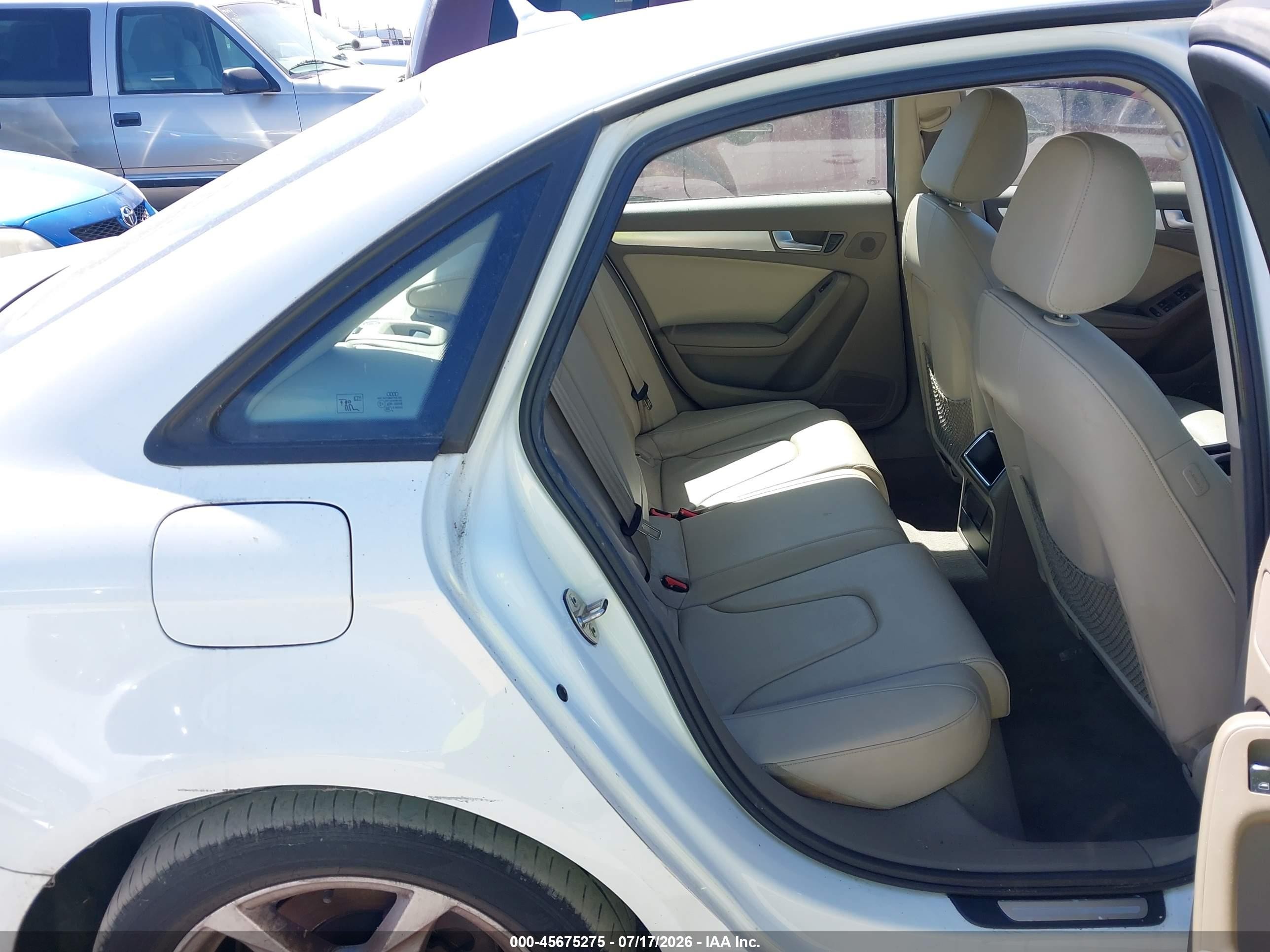 2009 Audi A4 2.0t Premium White vin: WAULF78K09N034446