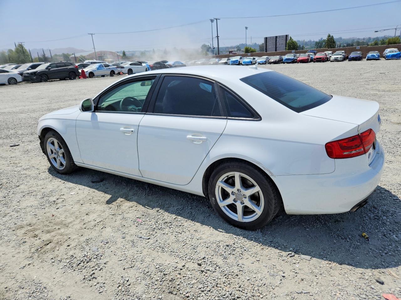 2009 Audi A4 2.0t Quattro White vin: WAULF78K39A135732