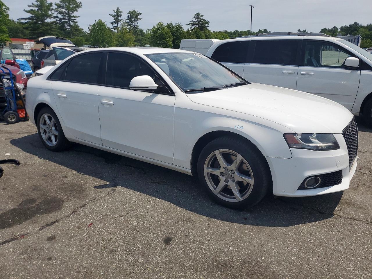 2009 Audi A4 2.0t Quattro White vin: WAULF78K39N037454