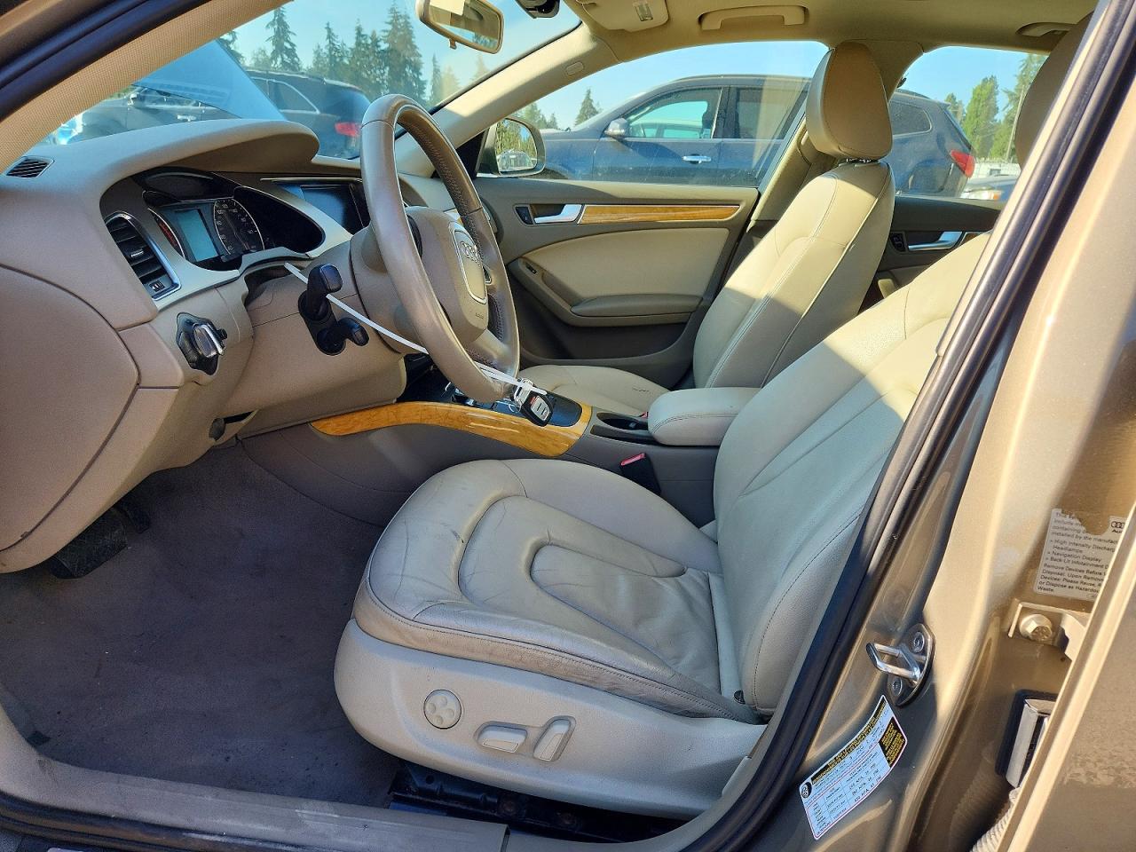 2009 Audi A4 2.0t Quattro Gold vin: WAULF78K59N052912