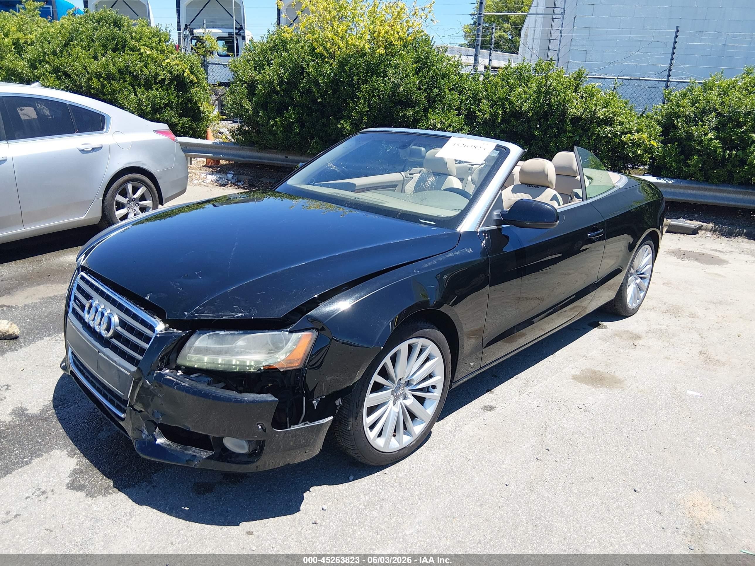 2011 Audi A5 2.0t Premium Black vin: WAULFAFH0BN010786