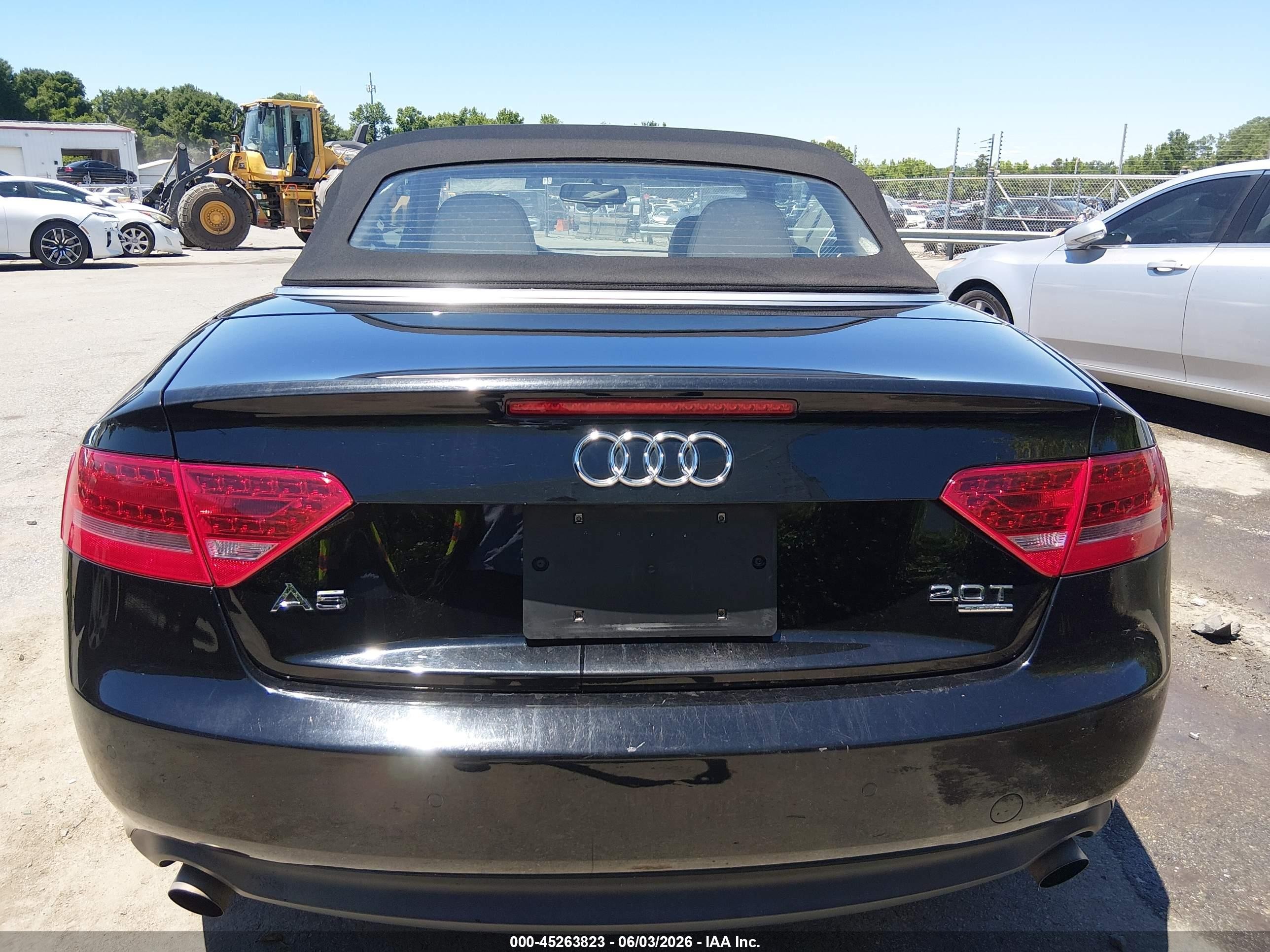 2011 Audi A5 2.0t Premium Black vin: WAULFAFH0BN010786