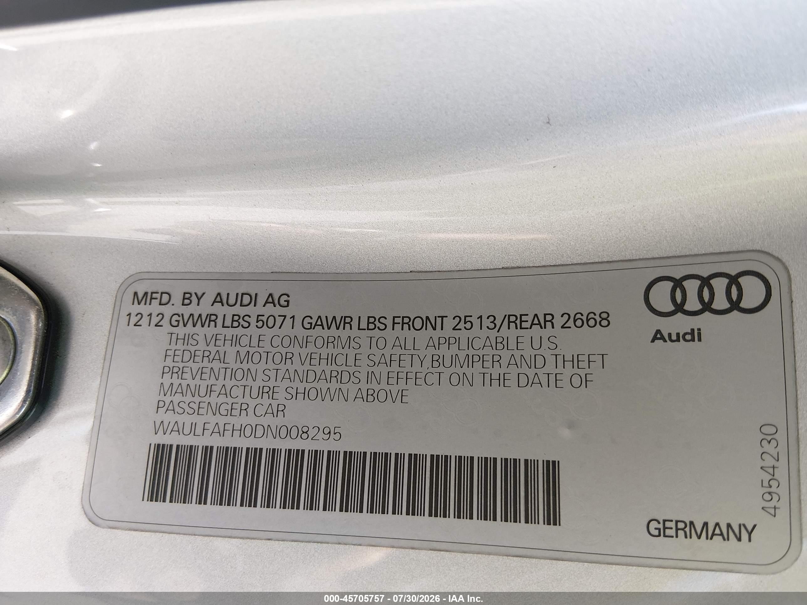 2013 Audi A5 2.0t Premium Серебряный vin: WAULFAFH0DN008295