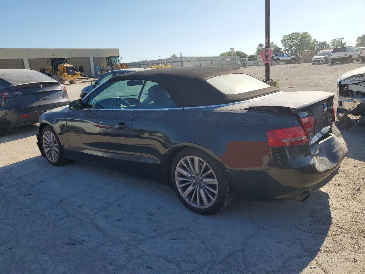 2010 Audi A5 Premium Plus Black vin: WAULFAFH1AN018992