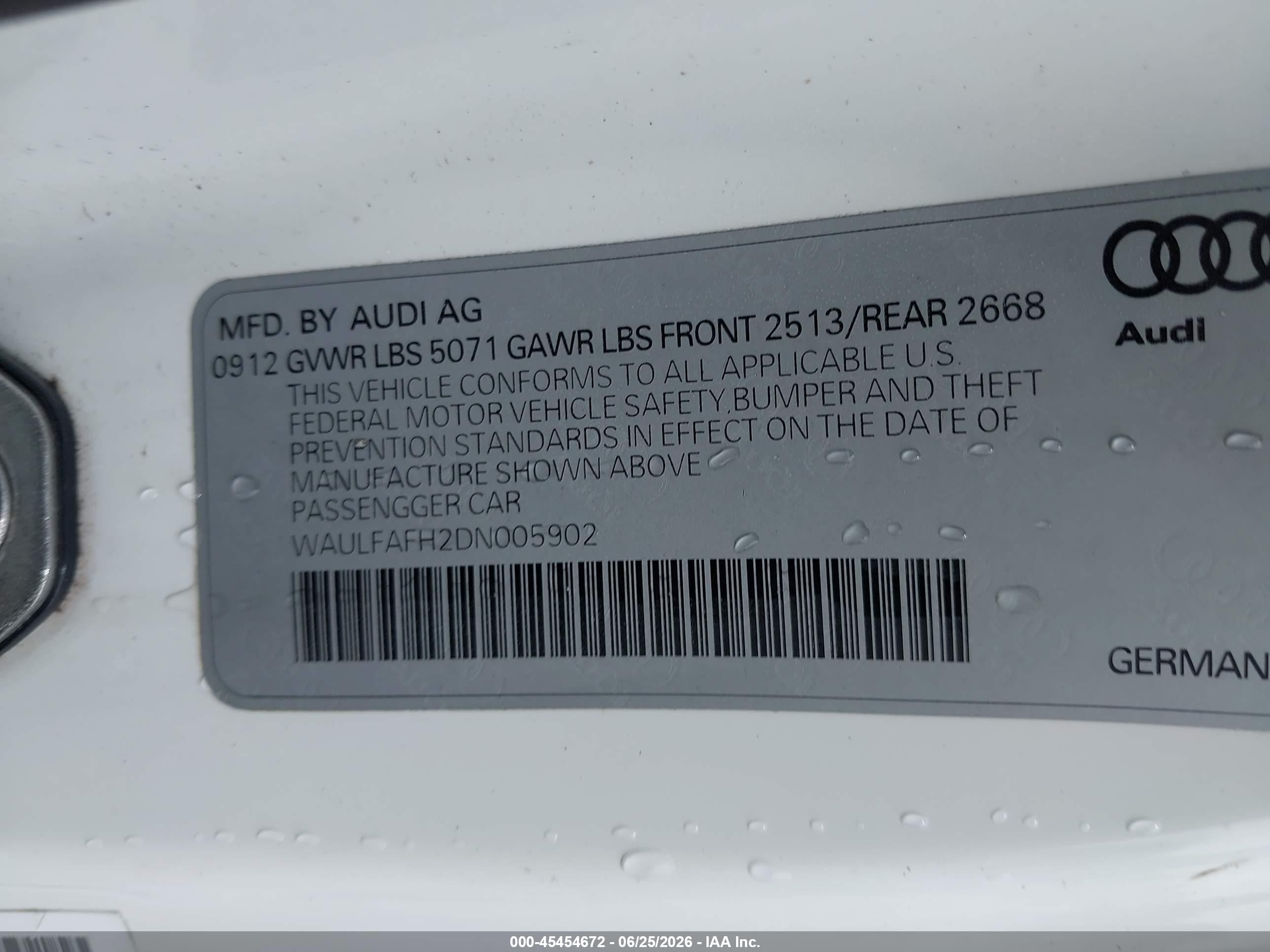 2013 Audi A5 2.0t Premium White vin: WAULFAFH2DN005902