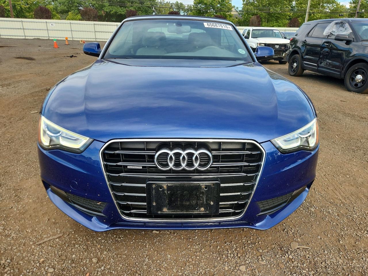 2013 Audi A5 Premium Plus Blue vin: WAULFAFH2DN010484