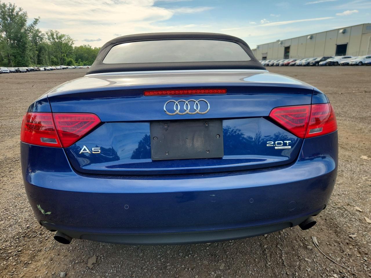 2013 Audi A5 Premium Plus Blue vin: WAULFAFH2DN010484