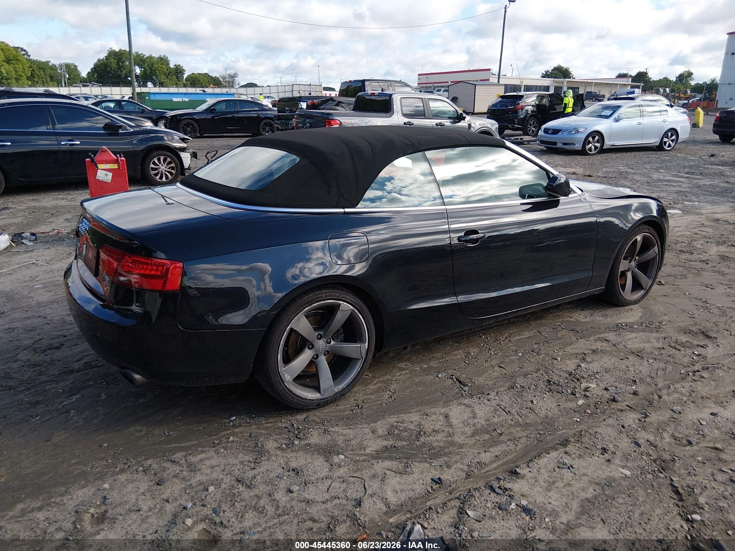 2014 Audi A5 2.0t Premium Black vin: WAULFAFH2EN001916