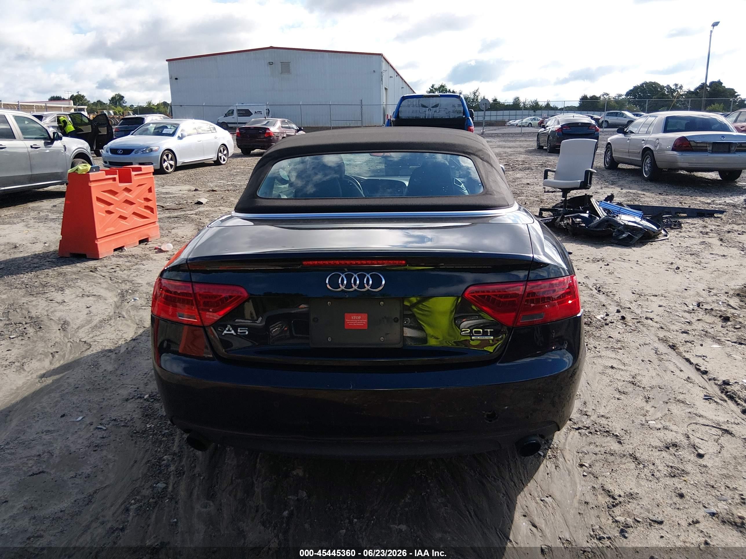 2014 Audi A5 2.0t Premium Black vin: WAULFAFH2EN001916