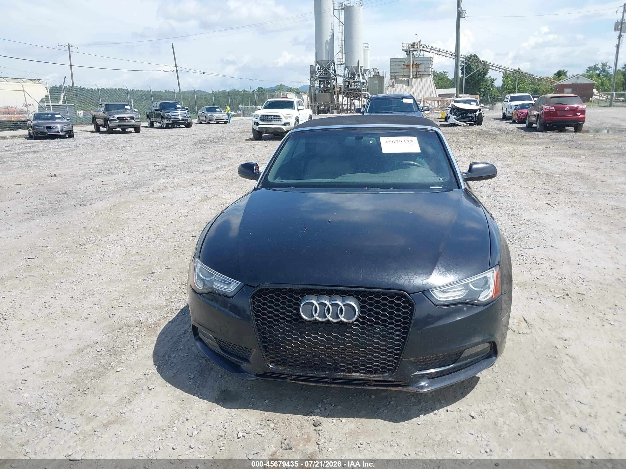 2014 Audi A5 2.0t Premium Black vin: WAULFAFH2EN013936