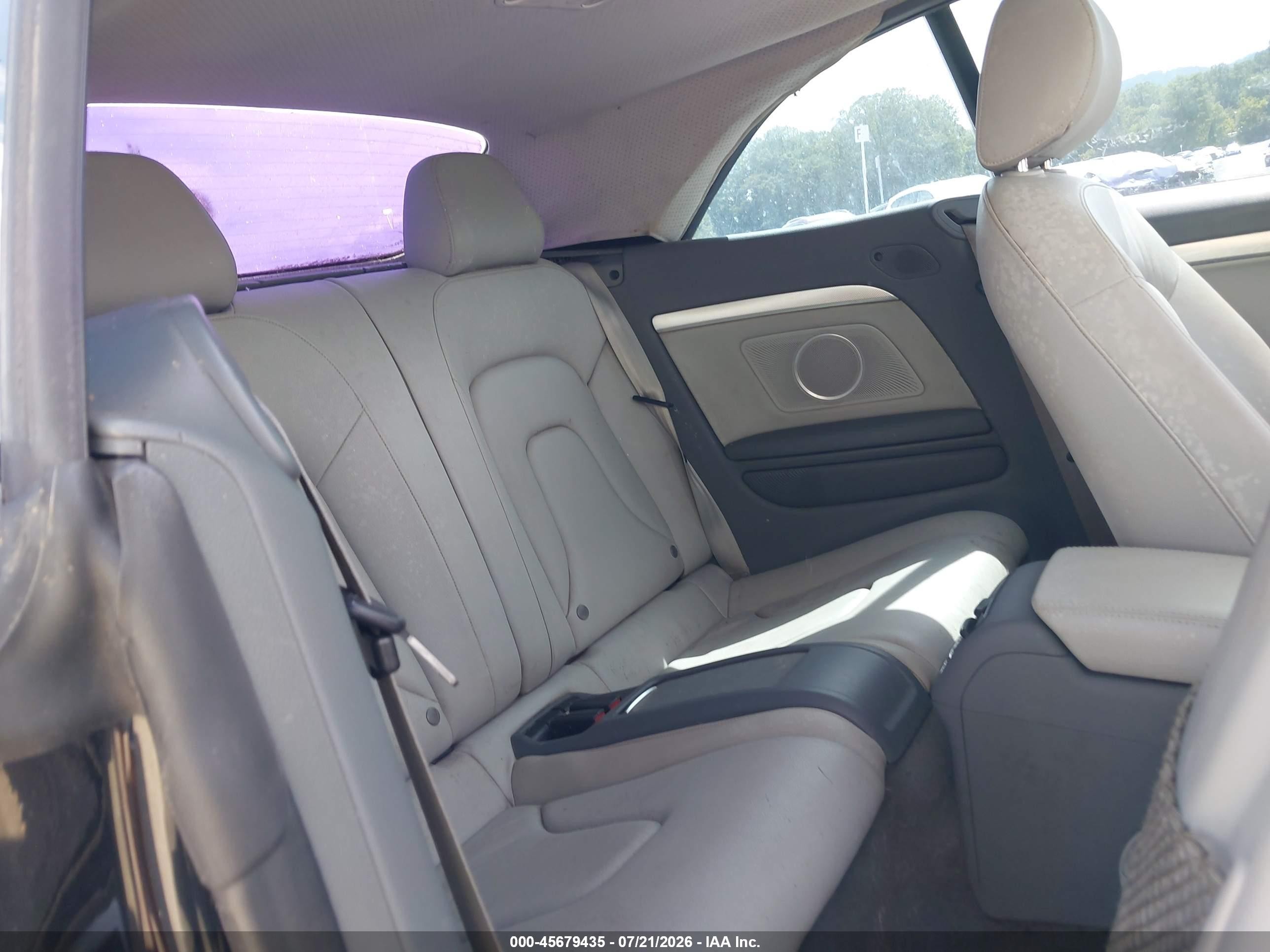 2014 Audi A5 2.0t Premium Black vin: WAULFAFH2EN013936