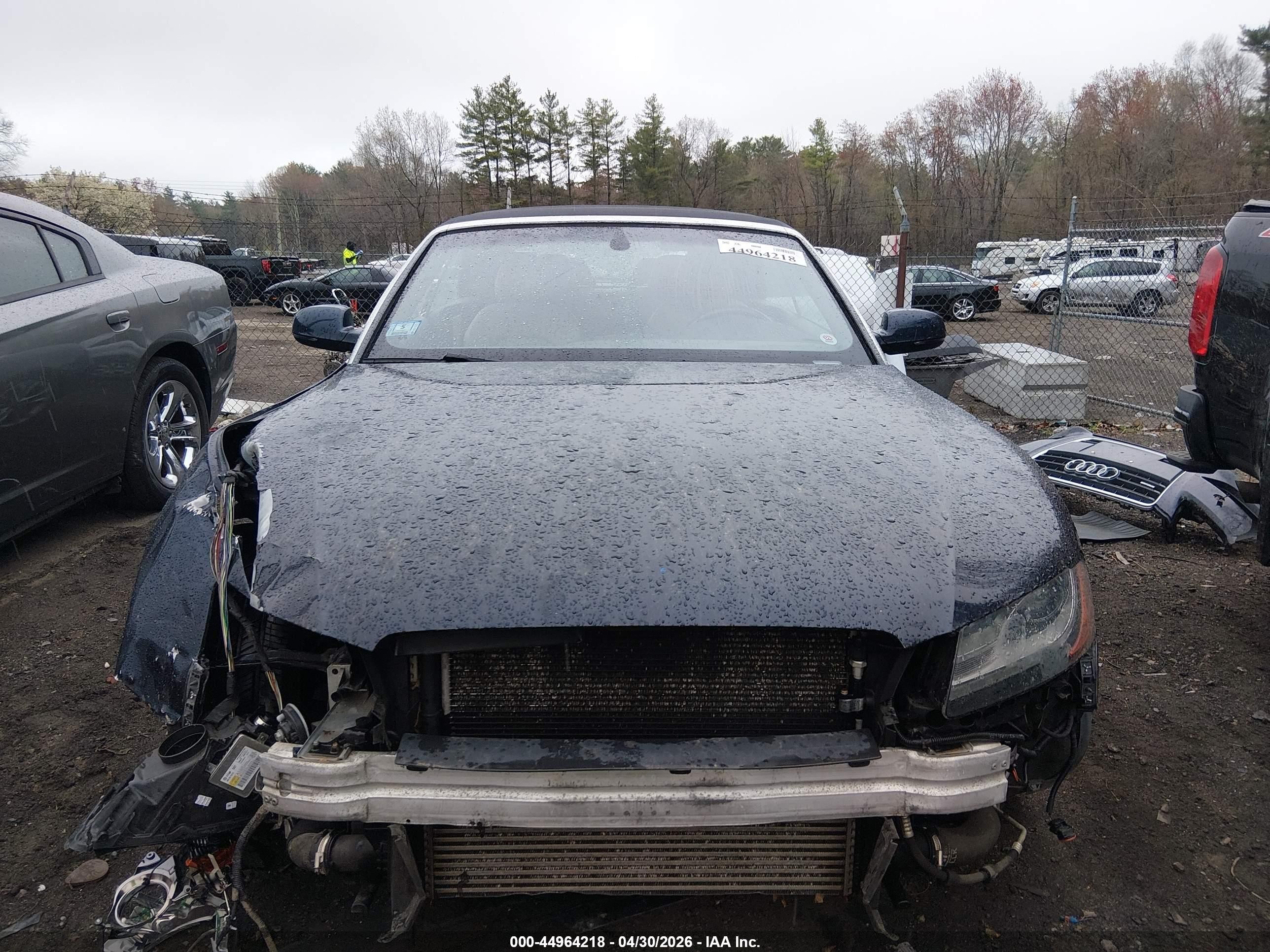 2010 Audi A5 2.0t Premium Dark Blue vin: WAULFAFH4AN020736