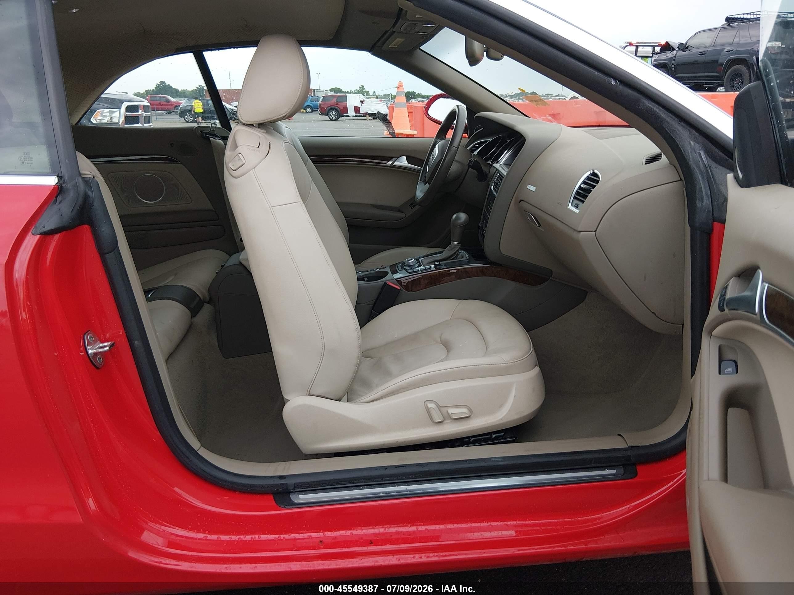 2011 Audi A5 2.0t Premium Red vin: WAULFAFH4BN001766