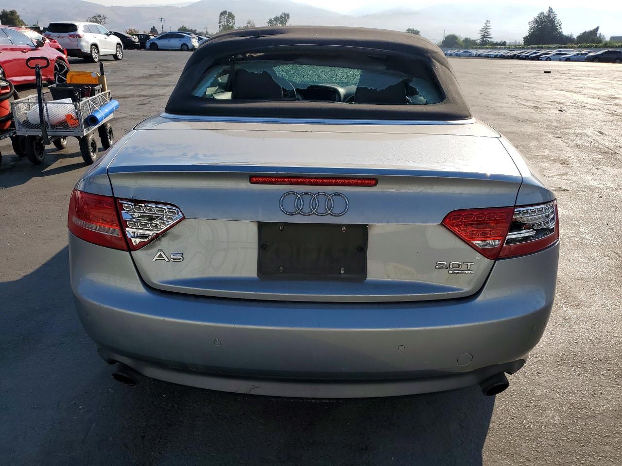2011 Audi A5 Premium Plus Серебряный vin: WAULFAFH4BN013898