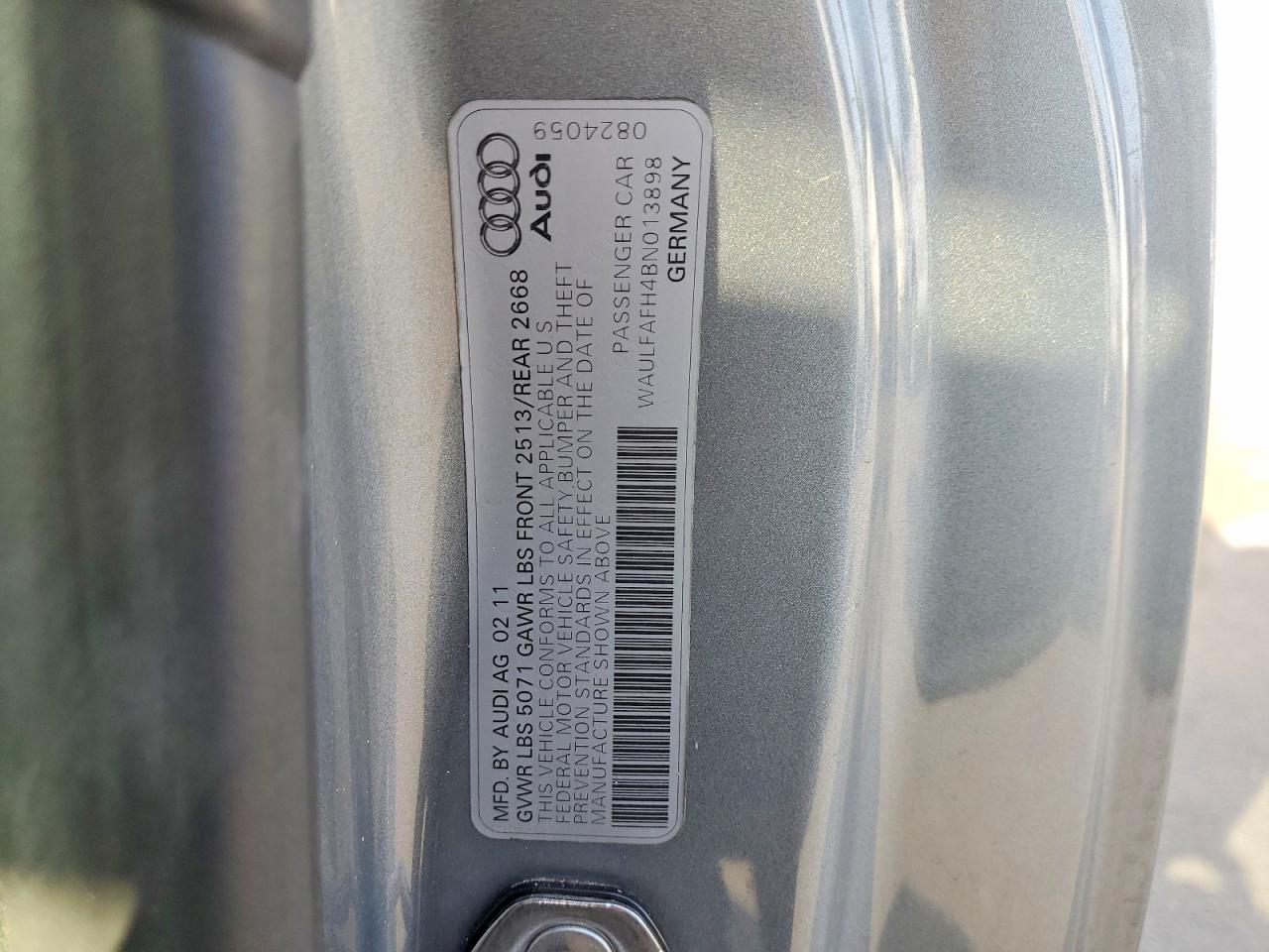 2011 Audi A5 Premium Plus Серебряный vin: WAULFAFH4BN013898