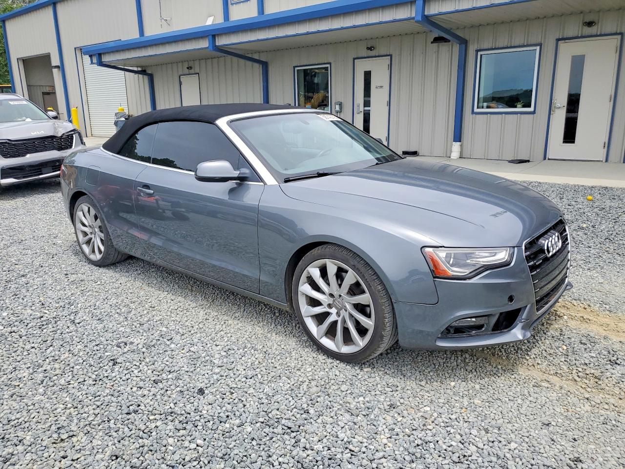 2014 Audi A5 Premium Plus Silver vin: WAULFAFH4EN006745