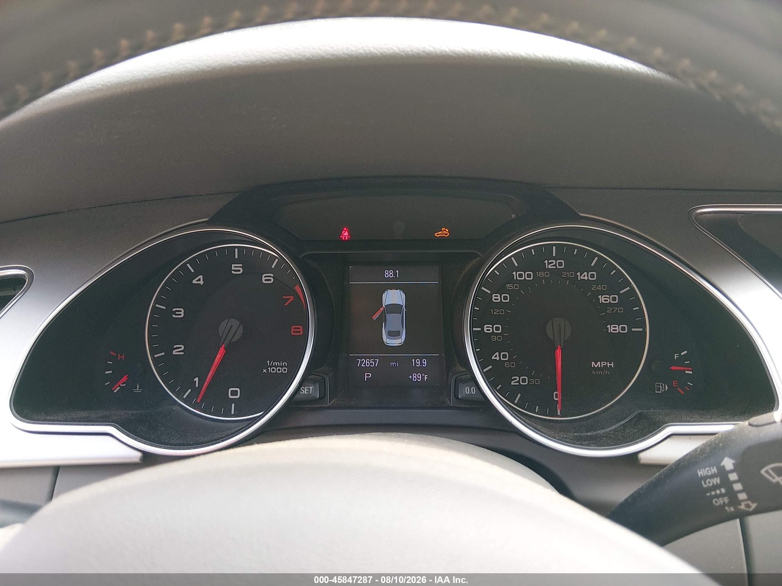 2011 Audi A5 2.0t Premium White vin: WAULFAFH6BN016429