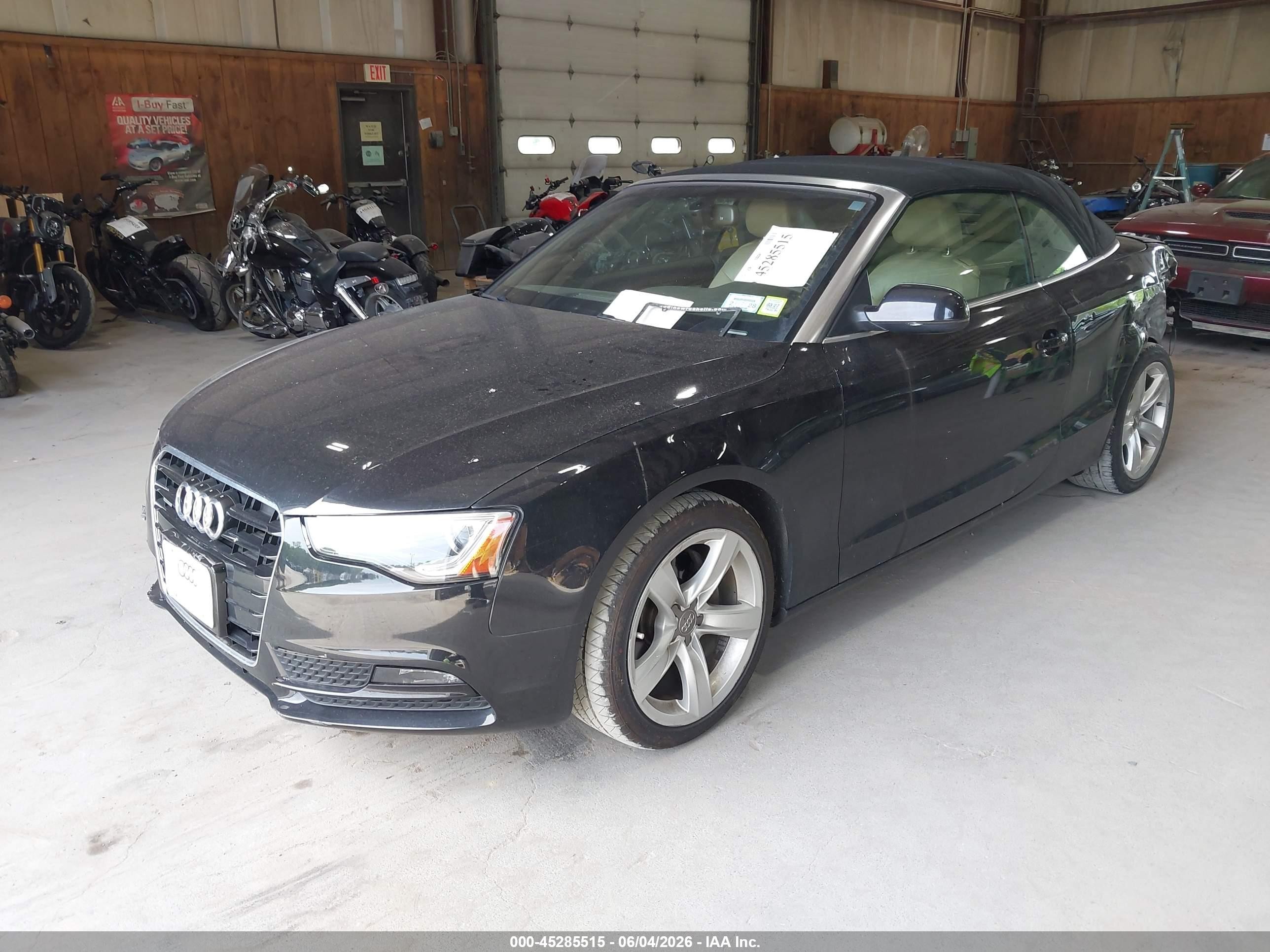 2014 Audi A5 2.0t Premium Black vin: WAULFAFH6EN014829