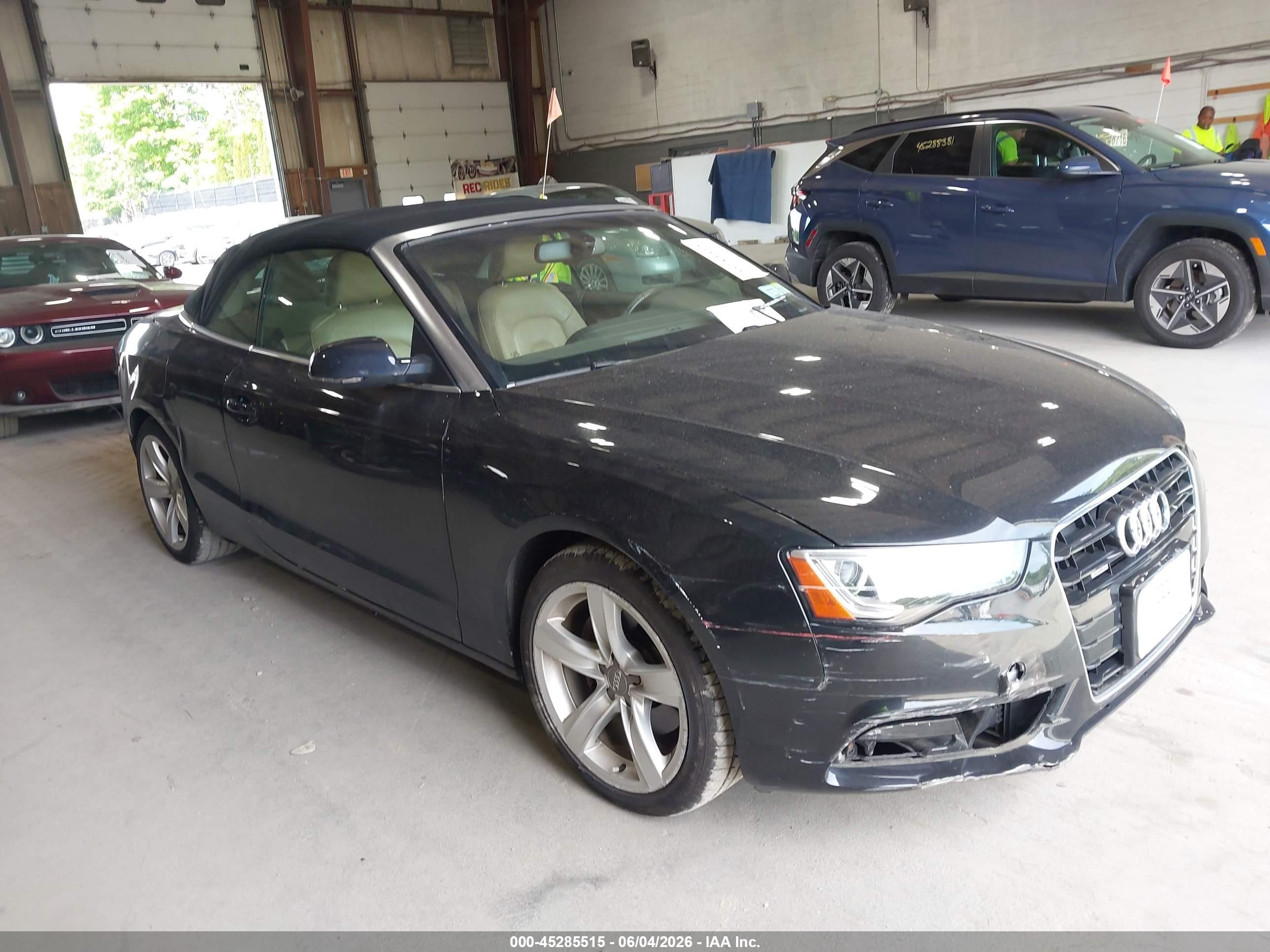 2014 Audi A5 2.0t Premium Black vin: WAULFAFH6EN014829