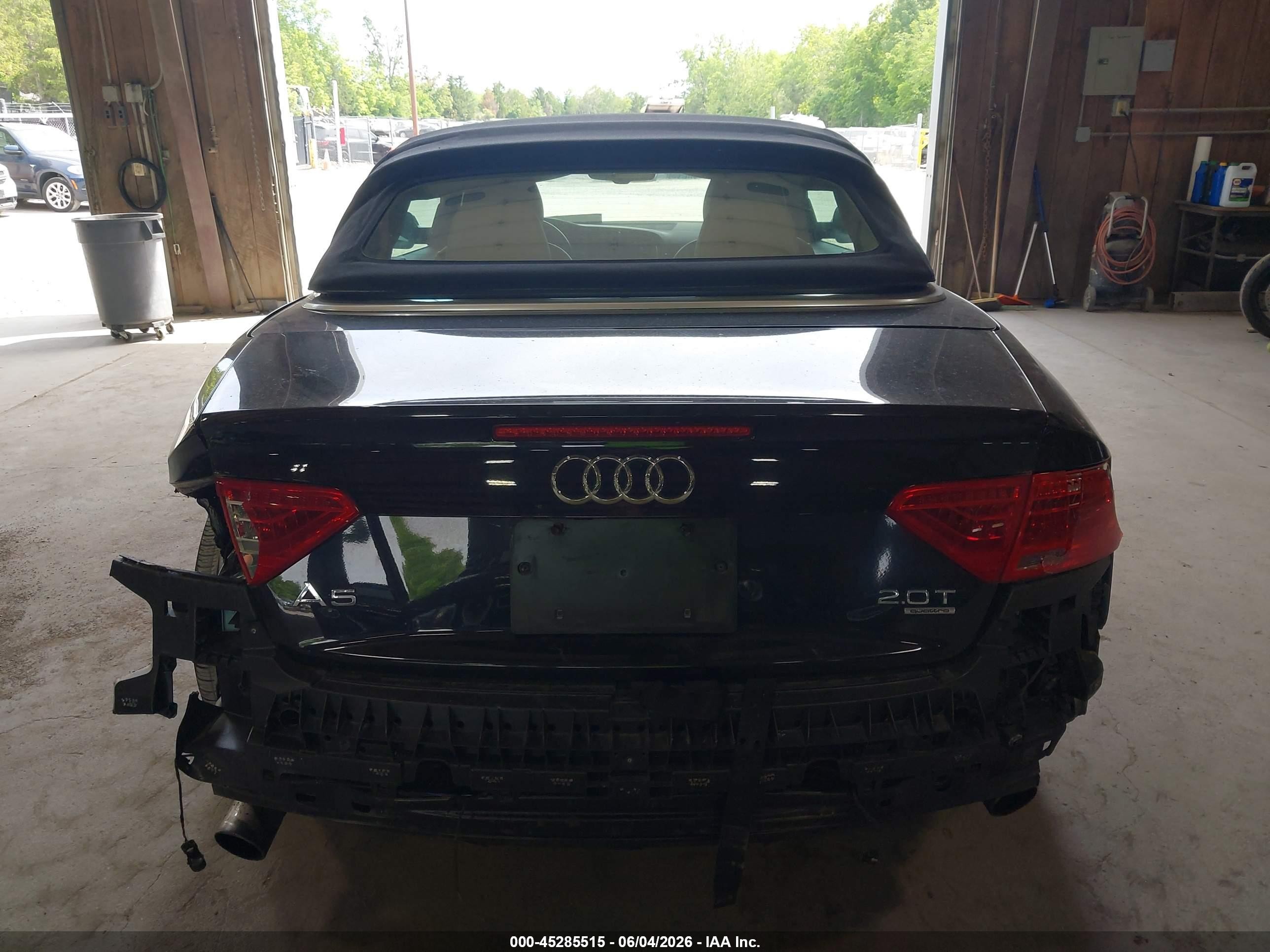 2014 Audi A5 2.0t Premium Black vin: WAULFAFH6EN014829