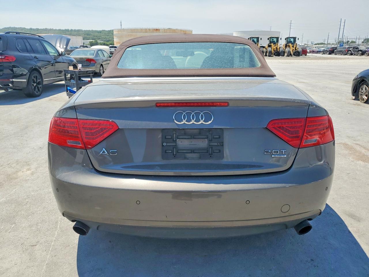 2014 Audi A5 Quattro Premium Plus Серый vin: WAULFAFH8EN003962