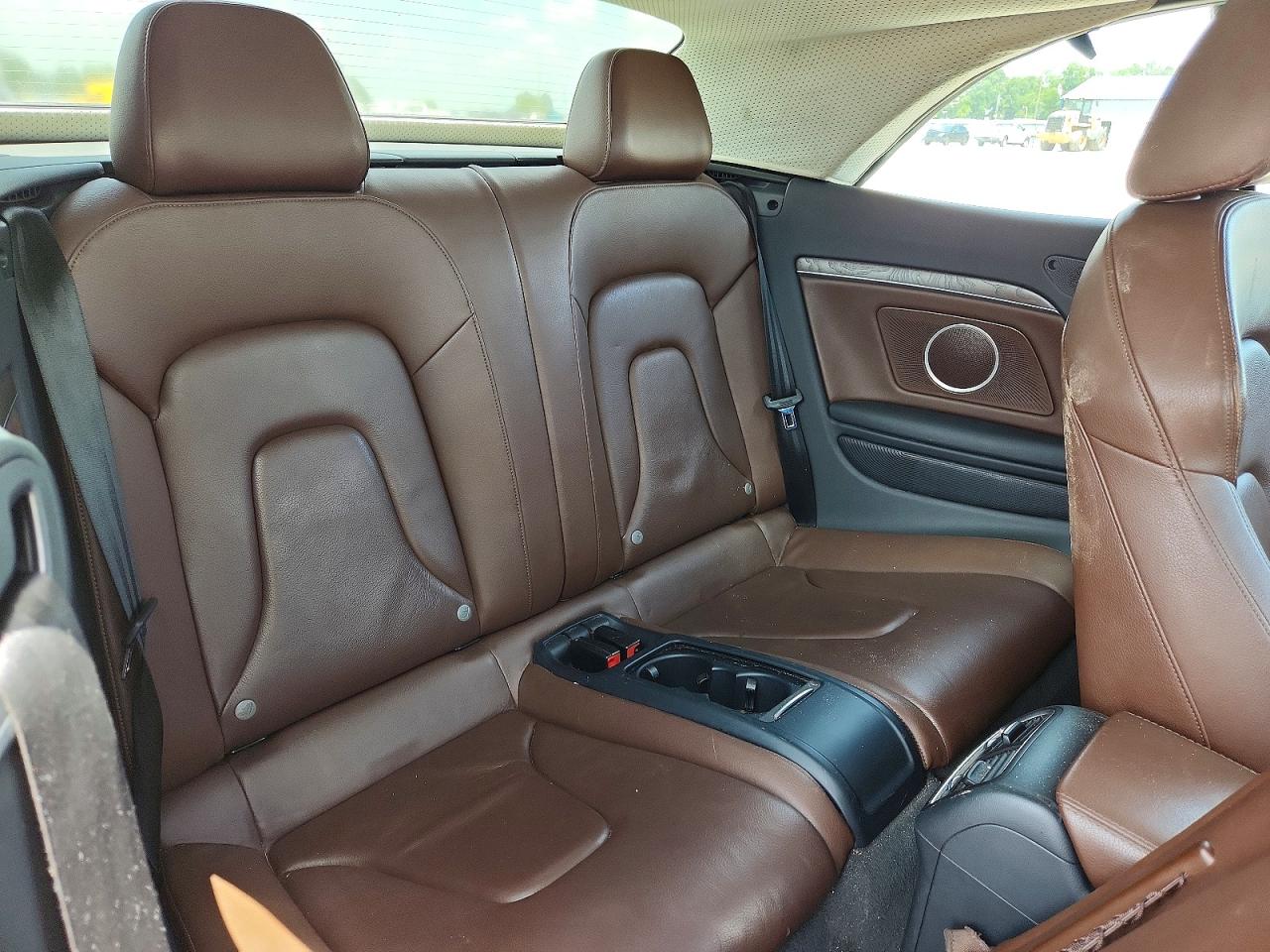 2014 Audi A5 Premium Plus White vin: WAULFAFH8EN014489
