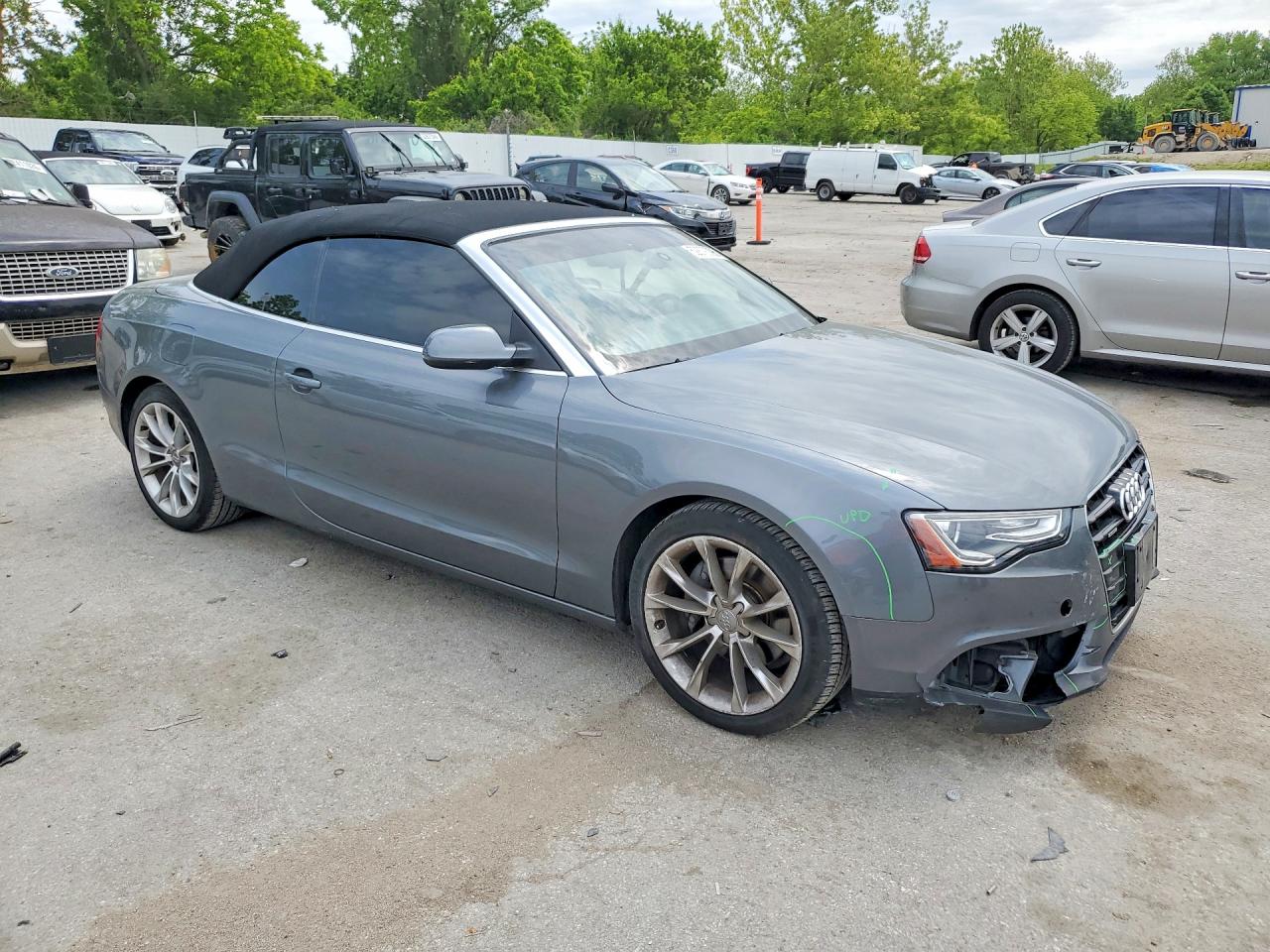 2013 Audi A5 Premium Plus Silver vin: WAULFAFH9DN005783