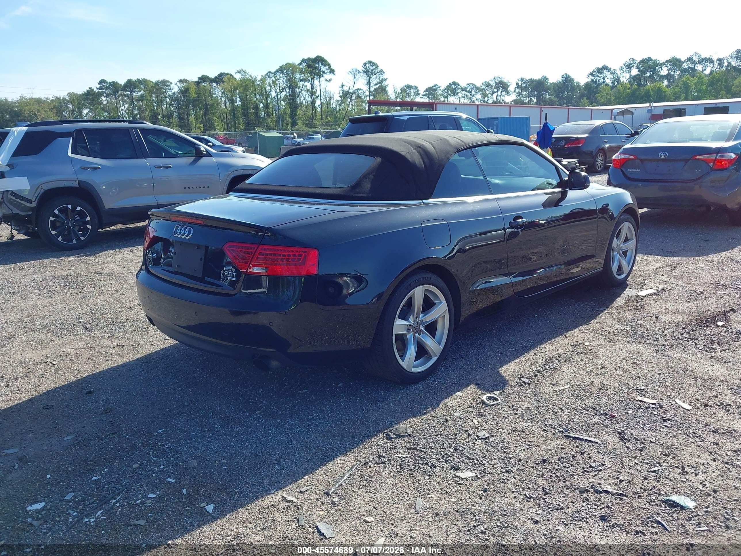 2014 Audi A5 2.0t Premium Black vin: WAULFAFH9EN006532