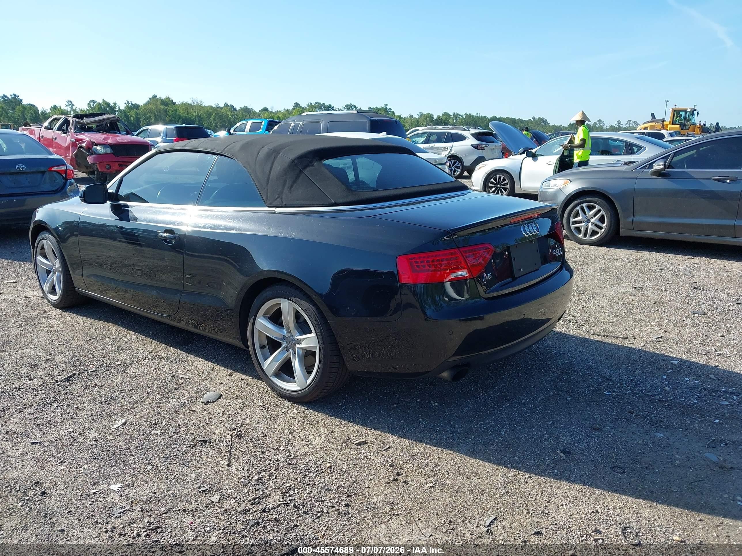 2014 Audi A5 2.0t Premium Black vin: WAULFAFH9EN006532