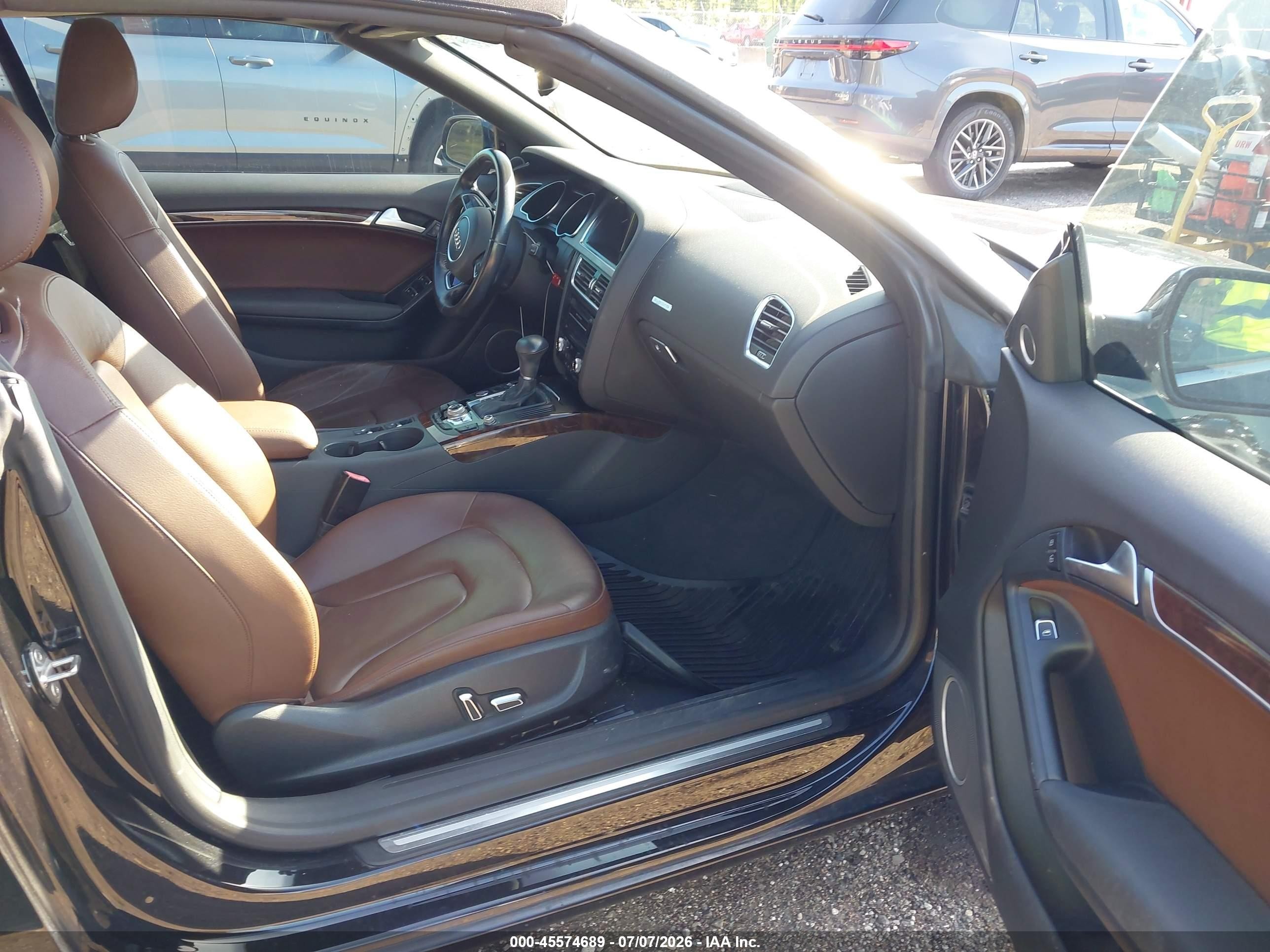 2014 Audi A5 2.0t Premium Black vin: WAULFAFH9EN006532