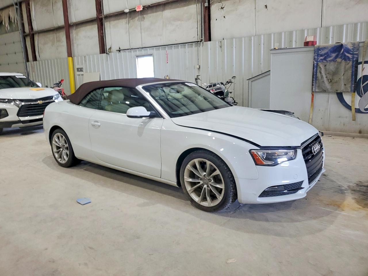 2014 Audi A5 Premium Plus White vin: WAULFAFH9EN014212